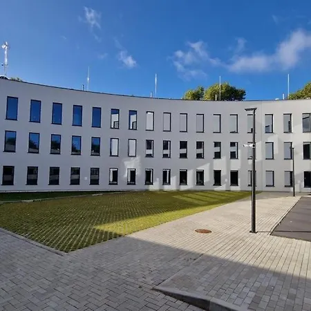 Gold Luxury Romantic Private Jacuzzi & Sauna