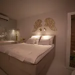 Gold Luxury Romantic Private Jacuzzi & Sauna Kolobrzeg